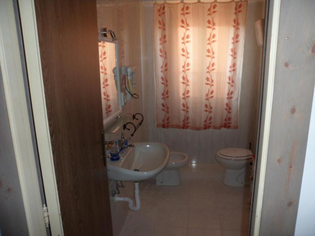 Mony'S Island B&B Alghero Esterno foto